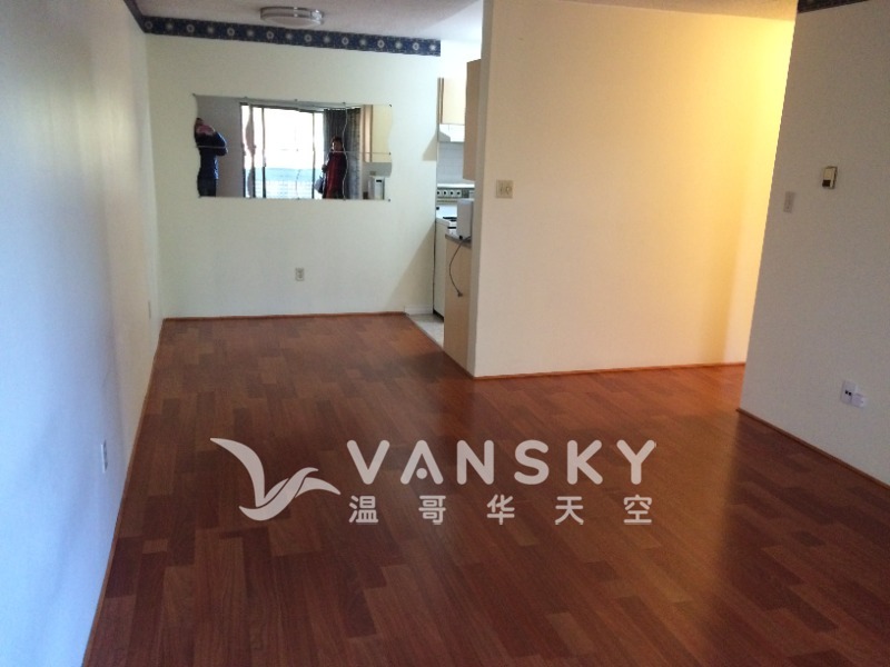 260405203740_IMG_dinning room.JPG